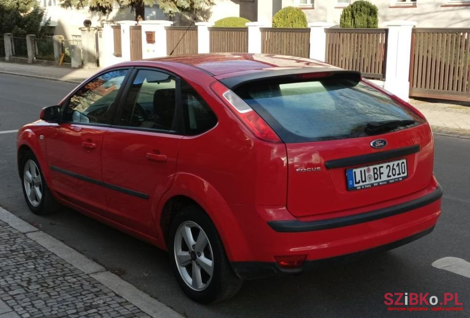 2005' Ford Focus photo #5