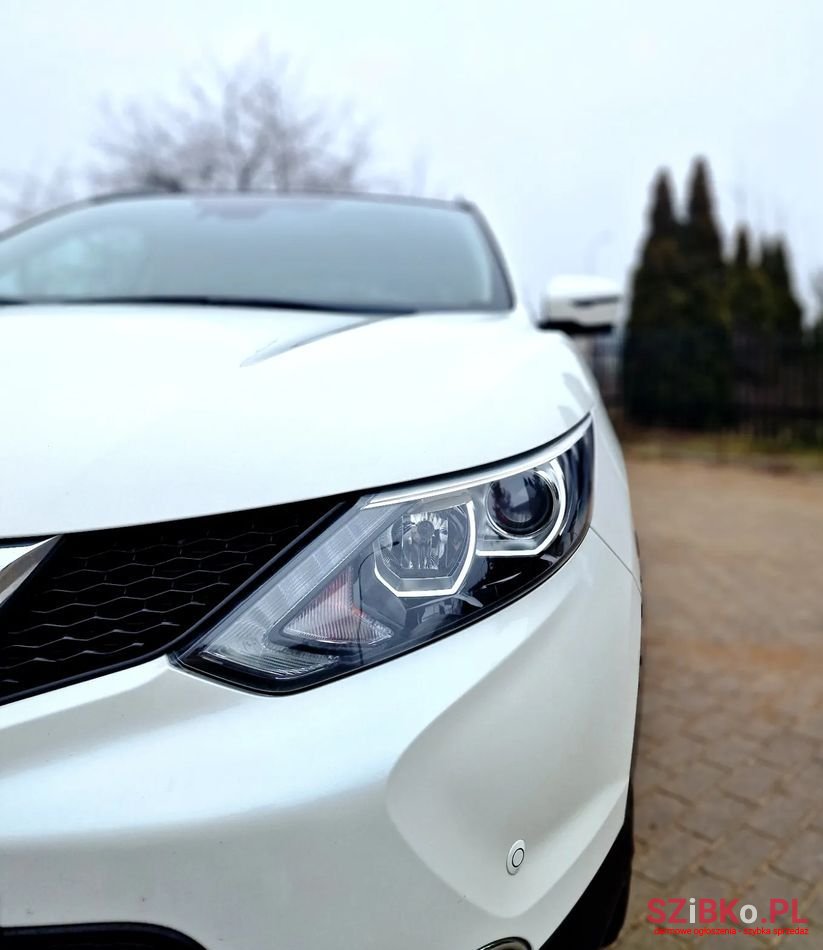 2017' Nissan Qashqai 1.2 Dig-T N-Connecta photo #4