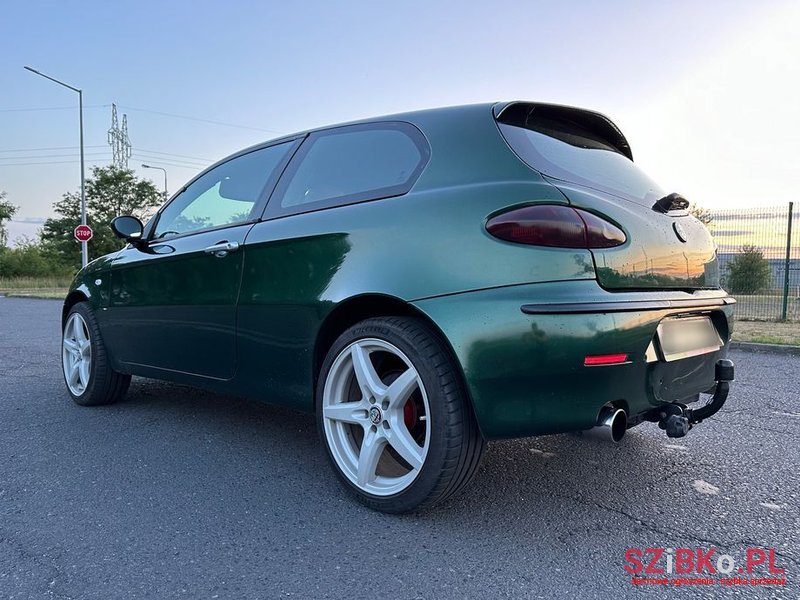 2003' Alfa Romeo 147 photo #3