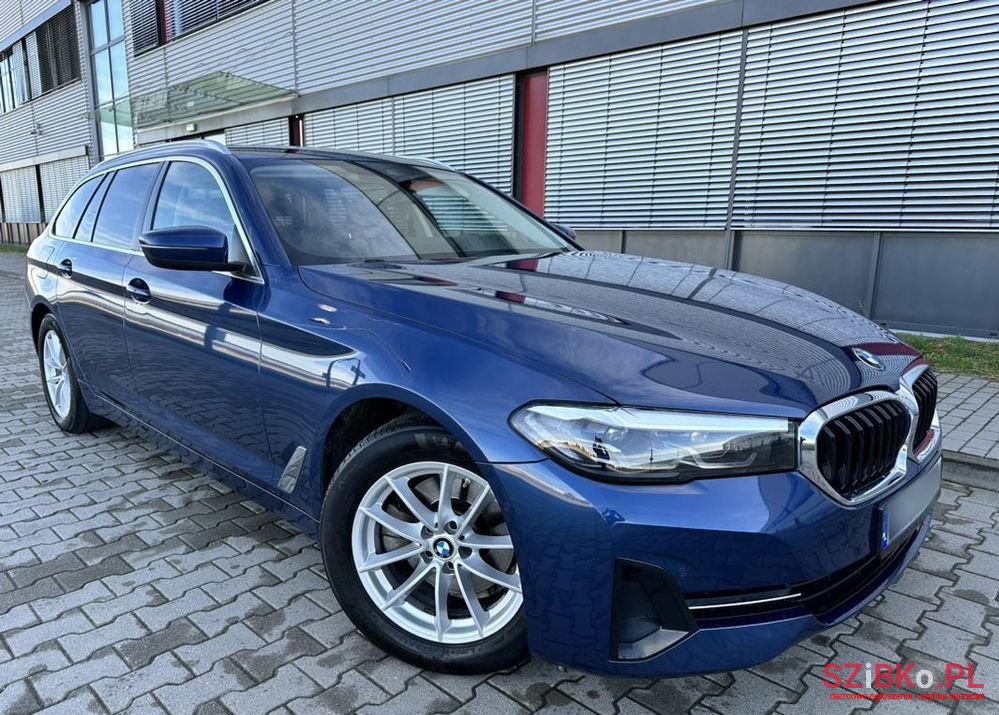 2020' BMW 5 Series 520D Mhev Sport photo #2