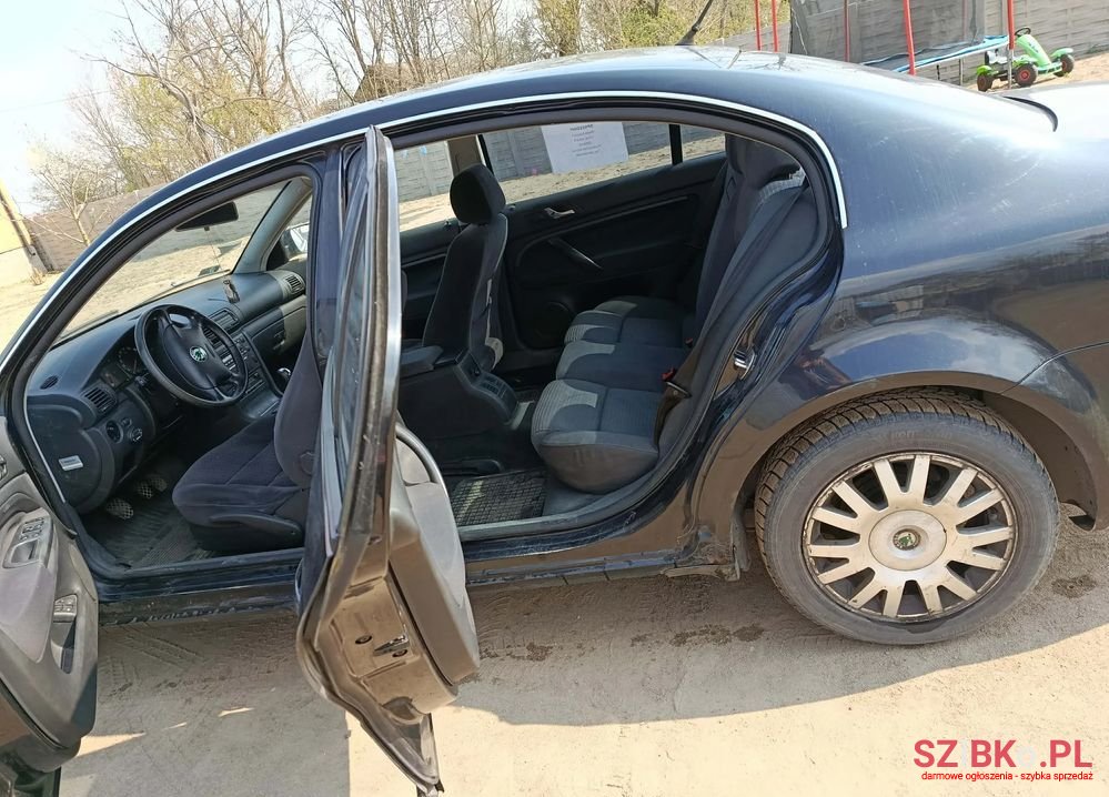 2004' Skoda Superb 1.9 Tdi Classic photo #5