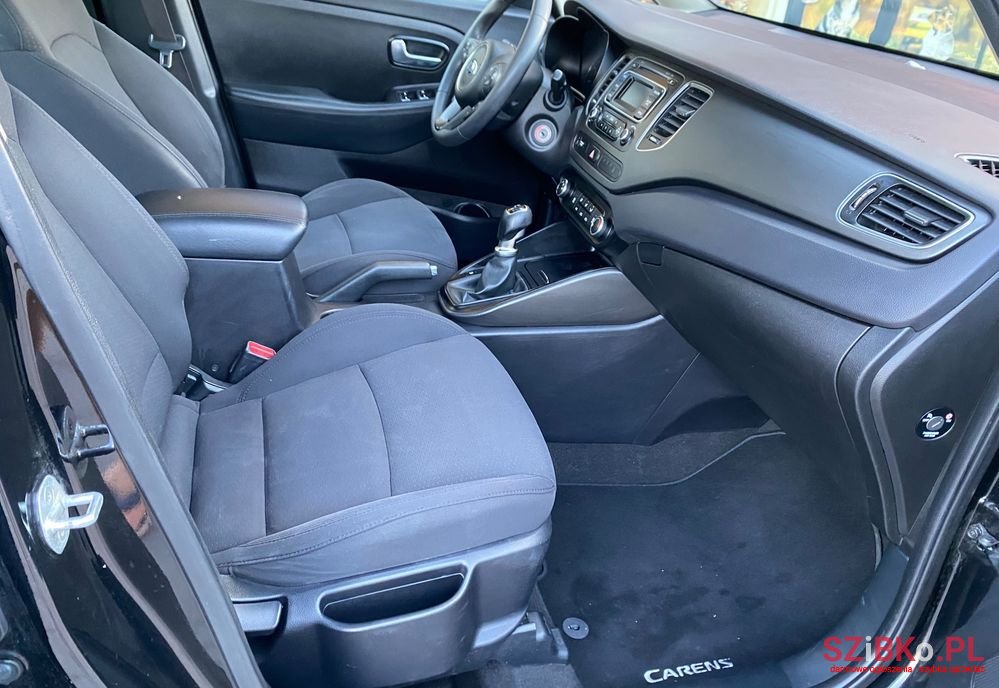 2015' Kia Carens 1.7 Crdi Edition 7 photo #5