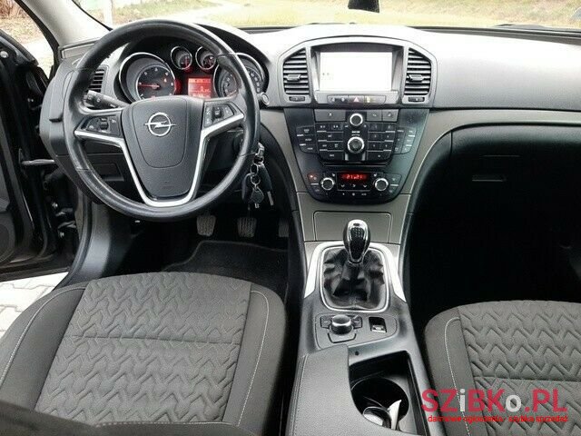 2013' Opel Insignia Cosmo photo #4