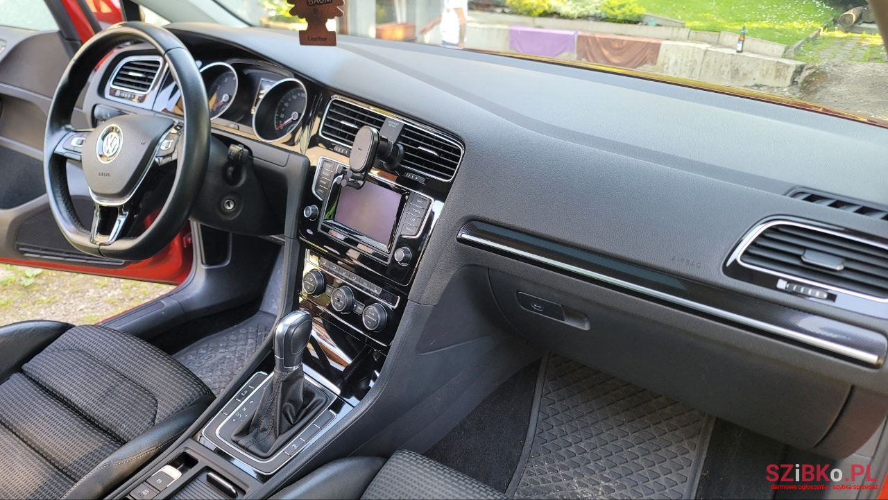 2013' Volkswagen Golf VII 1.4 TSI photo #5