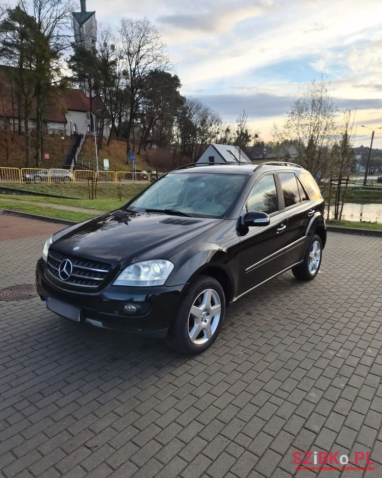 2005' Mercedes-Benz Ml photo #1