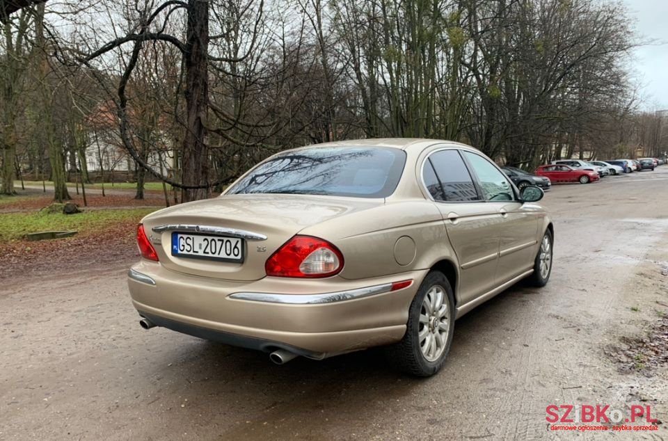 2003' Jaguar X-Type photo #3