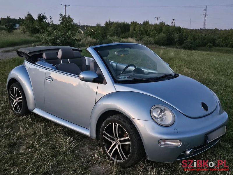 2004' Volkswagen New Beetle 1.8T photo #1