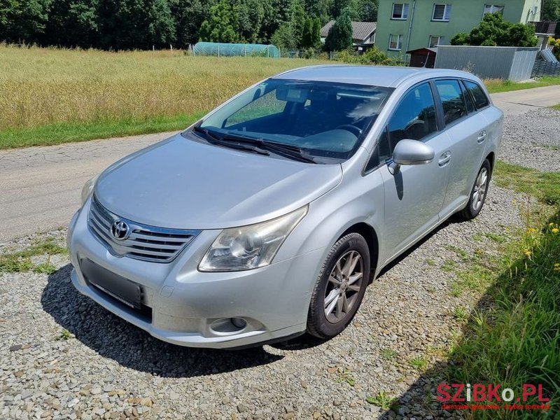 2011' Toyota Avensis 2.0 D-4D Luna photo #1