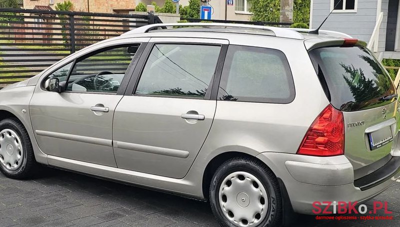 2007' Peugeot 307 1.6 Hdi Sporty photo #5