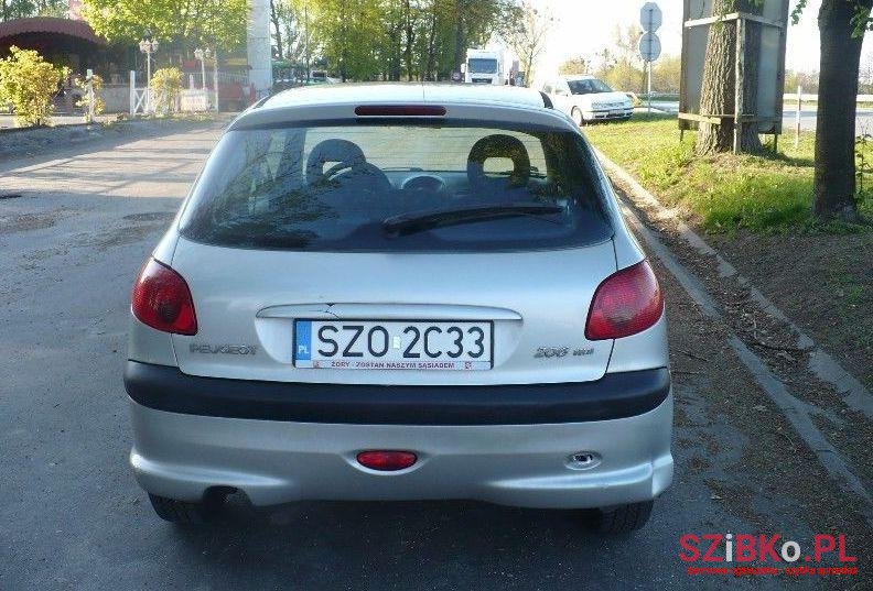 2005' Peugeot 206 photo #1