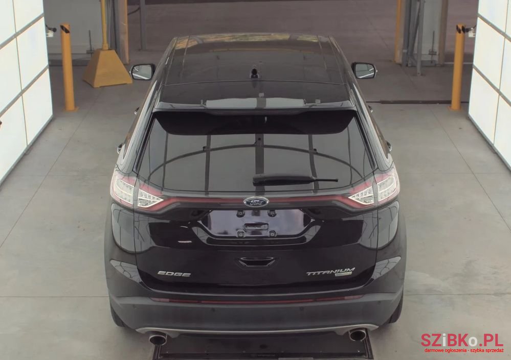 2000' Ford Edge photo #4