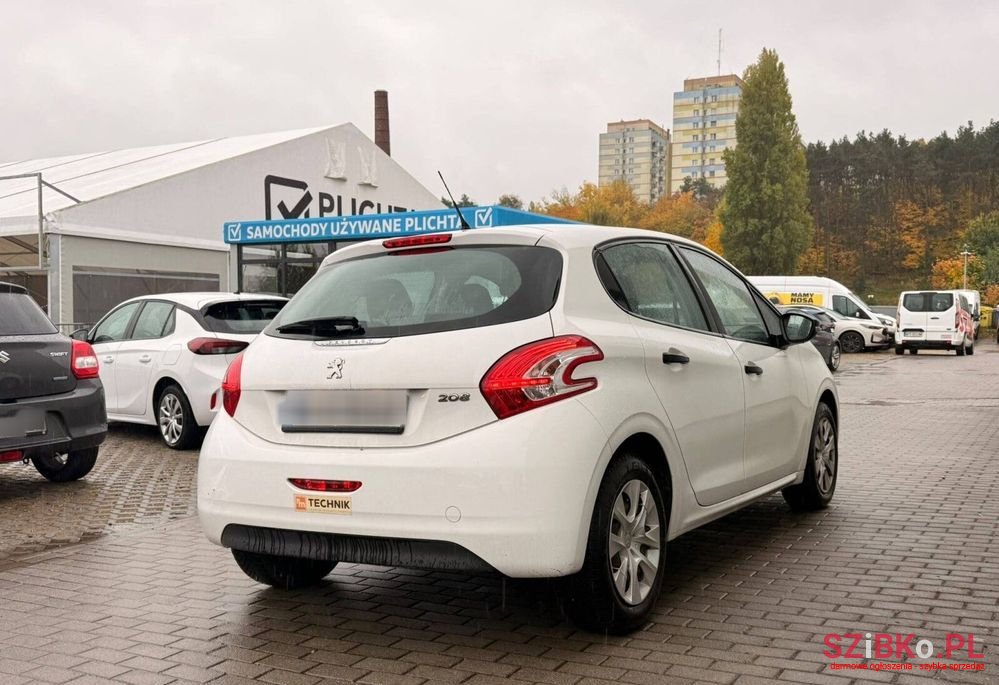 2014' Peugeot 208 photo #2