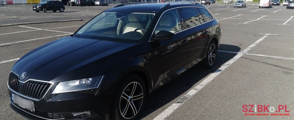 2018' Skoda Superb 2.0 Tdi Style photo #2