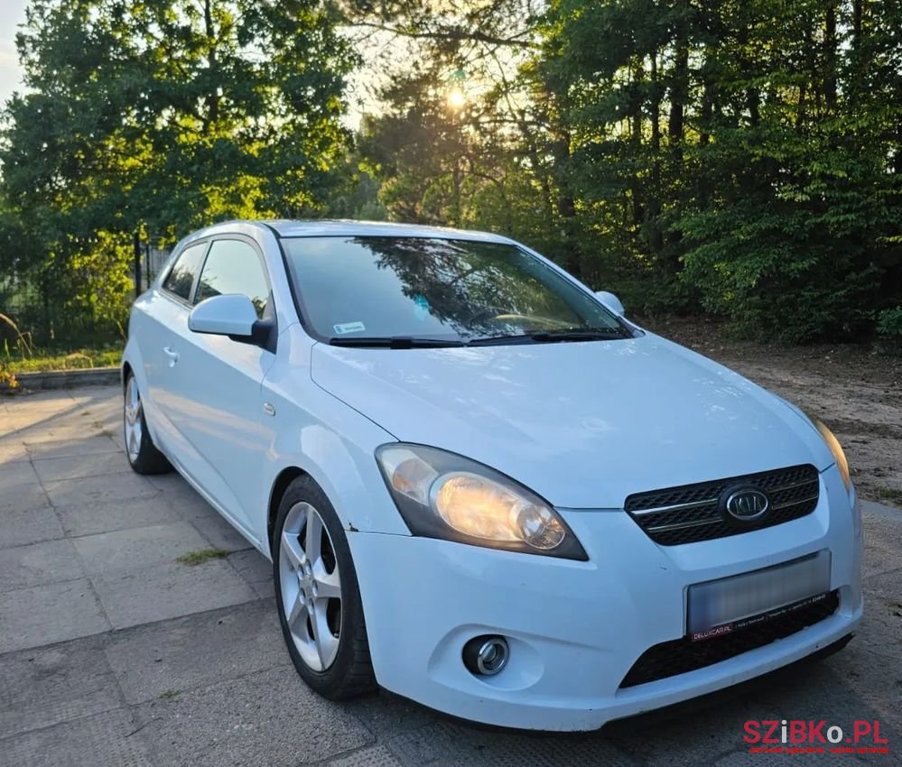 2008' Kia Proceed 1.6 Optimum + photo #1