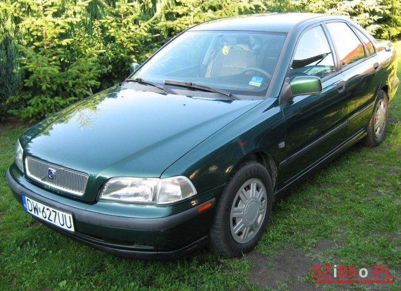 1999' Volvo S 40 photo #2