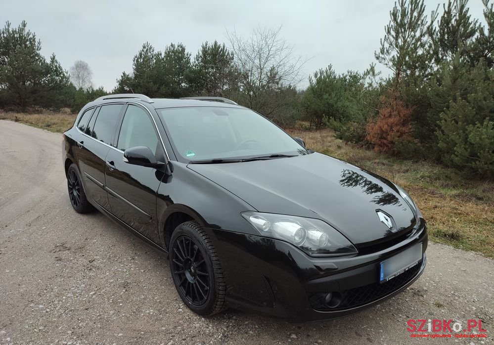 2010' Renault Laguna photo #5