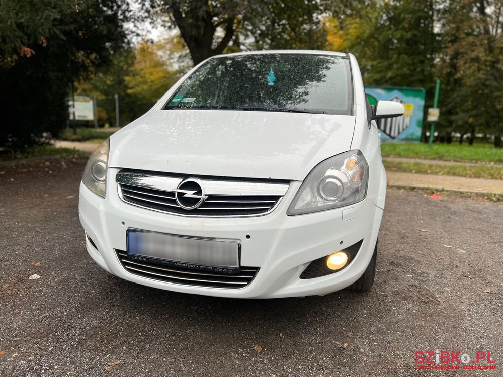 2008' Opel Zafira 1.7 Cdti 111 photo #3