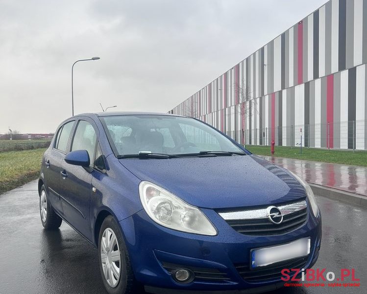 2007' Opel Corsa 1.4 16V Cosmo photo #1