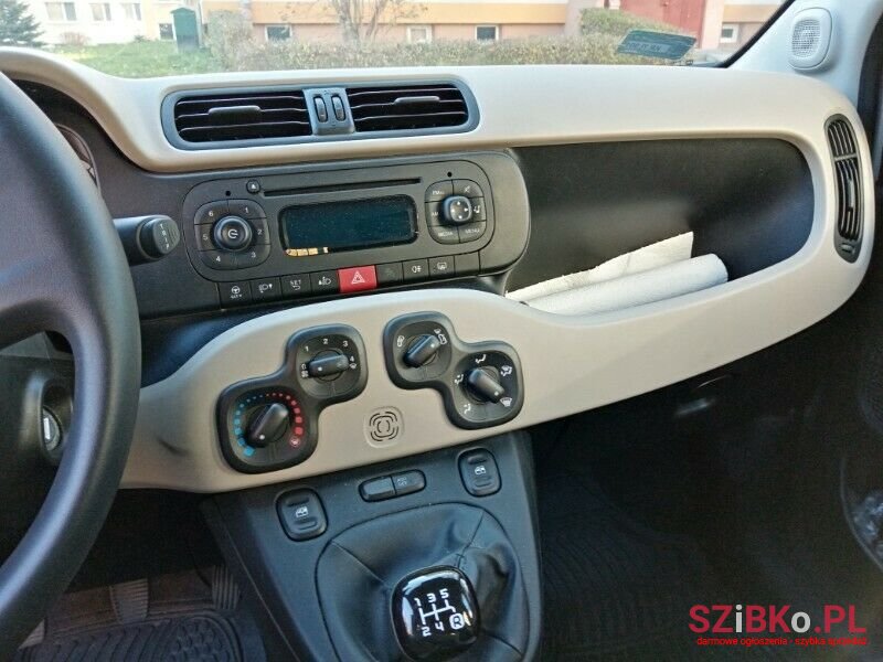 2016' Fiat Panda photo #5