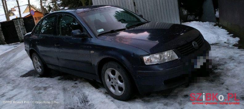 1997' Volkswagen Passat photo #1