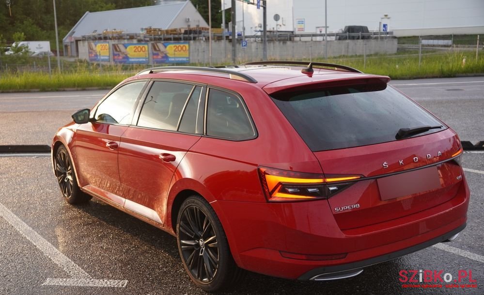 2019' Skoda Superb photo #4