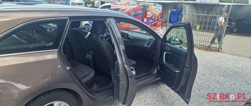 2019' Kia Ceed photo #4