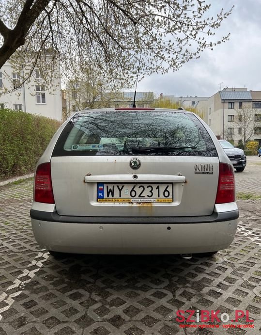 2005' Skoda Octavia photo #4