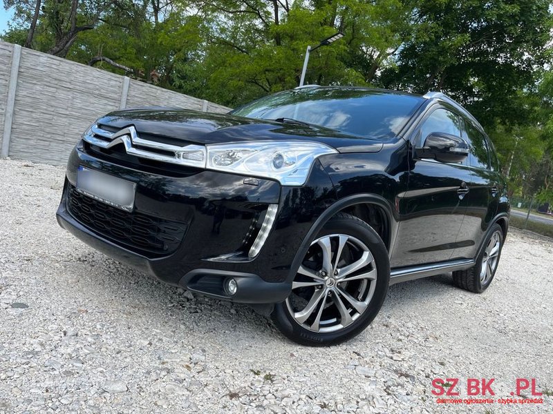 2013' Citroen C4 Aircross photo #2