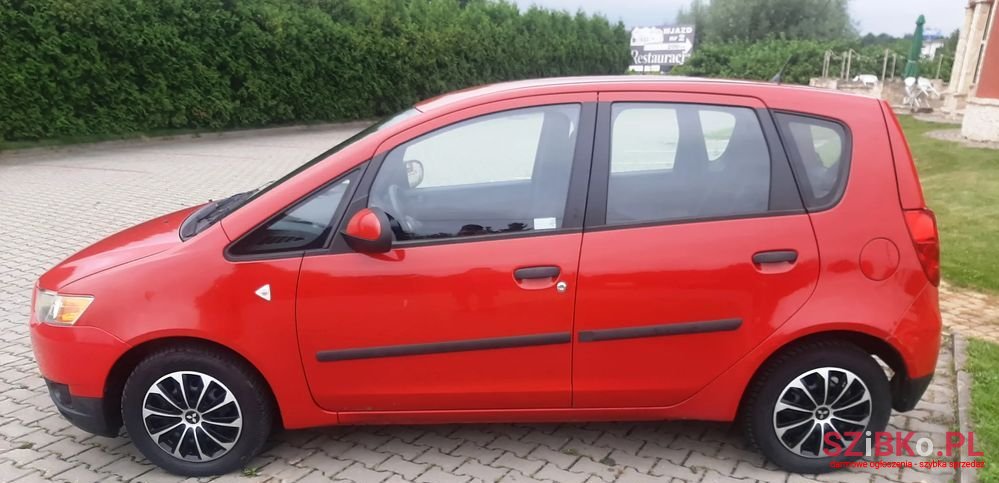 2009' Mitsubishi Colt 1.3 Inform photo #5