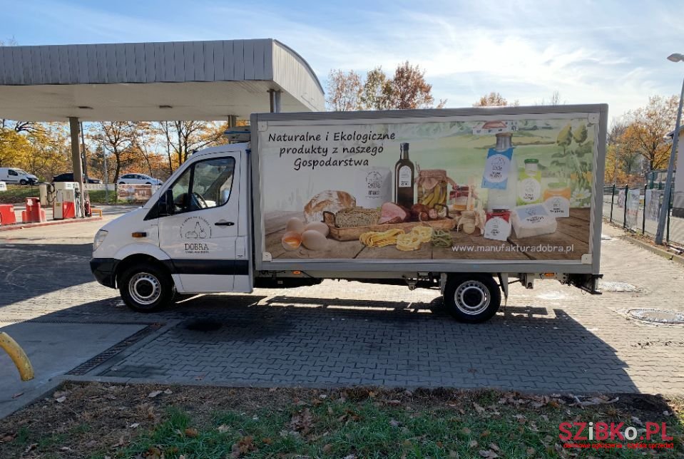 2013' Mercedes-Benz Sprinter photo #3