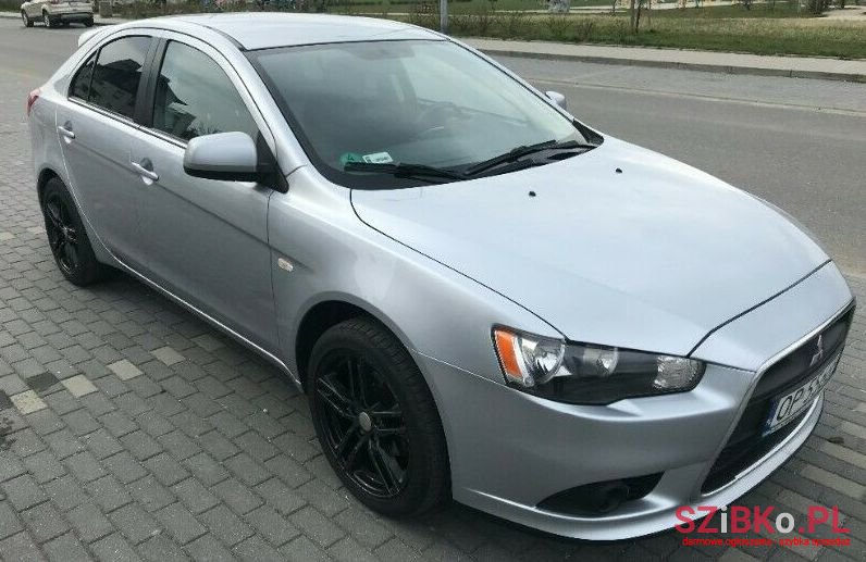 2009' Mitsubishi Lancer photo #1