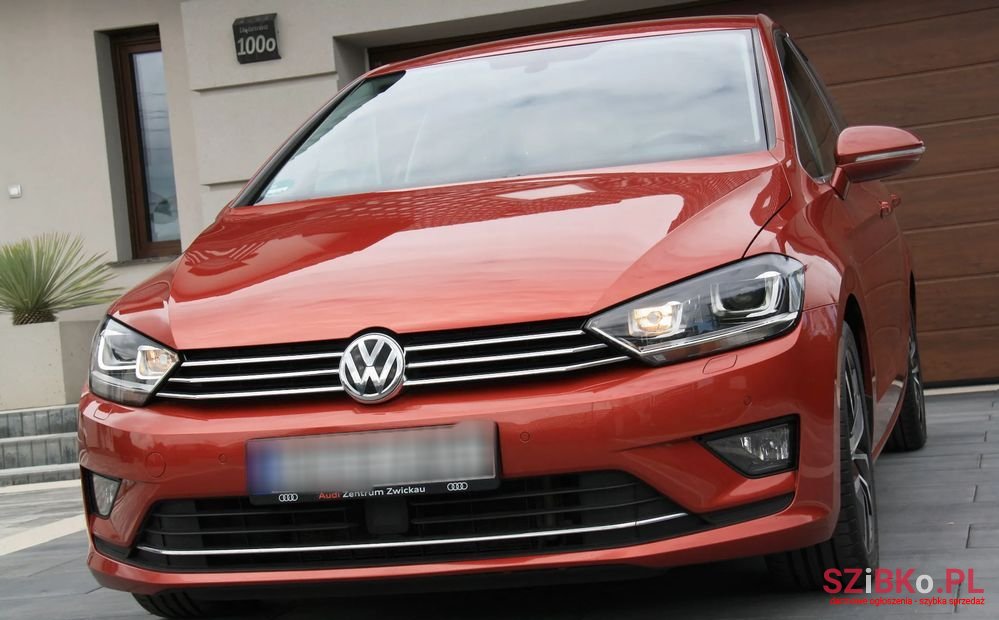 2014' Volkswagen Golf photo #1