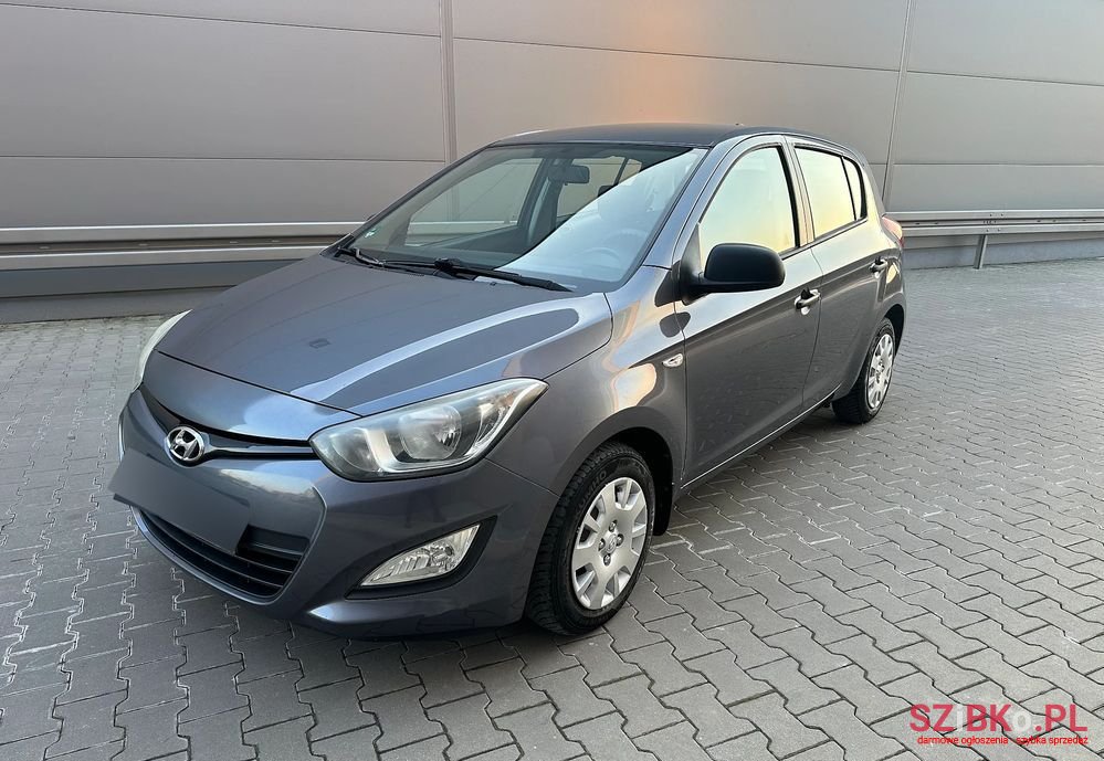 2014' Hyundai i20 1.25 Comfort photo #2