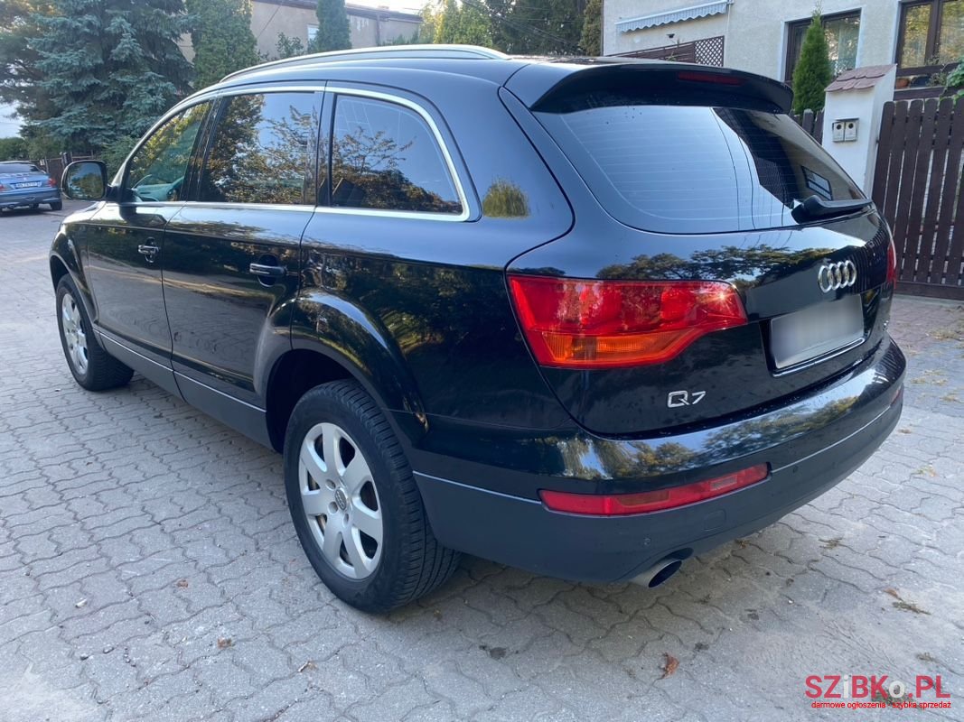 2007' Audi Q7 photo #4