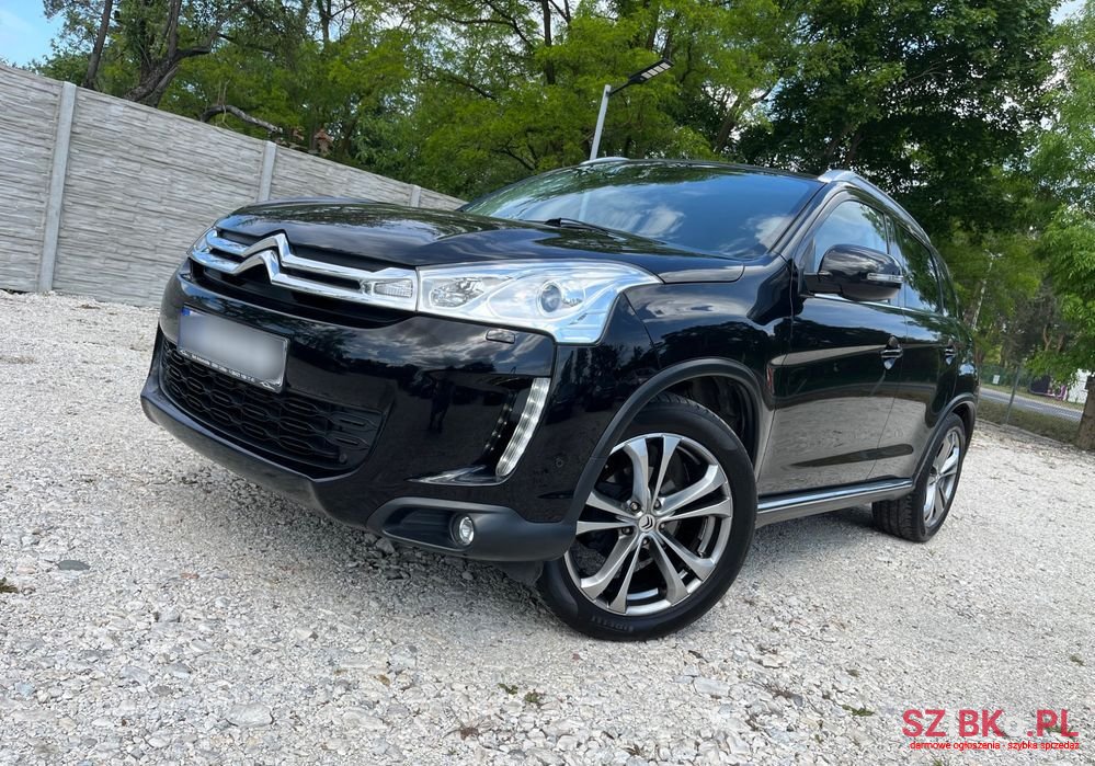 2013' Citroen C4 Aircross photo #2
