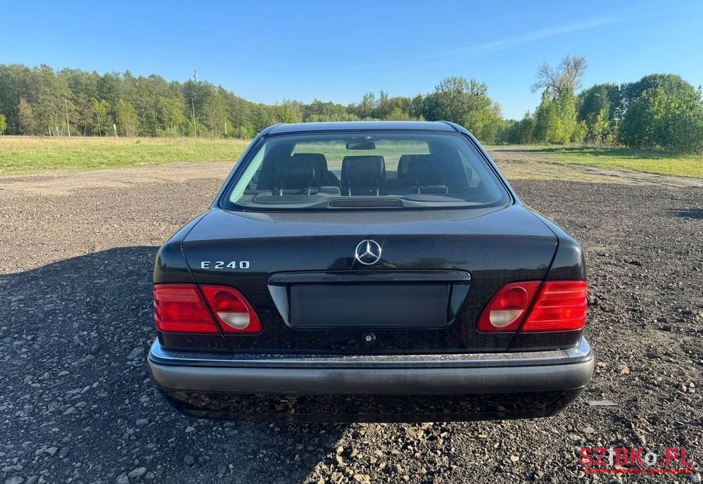 1999' Mercedes-Benz E-Class photo #6