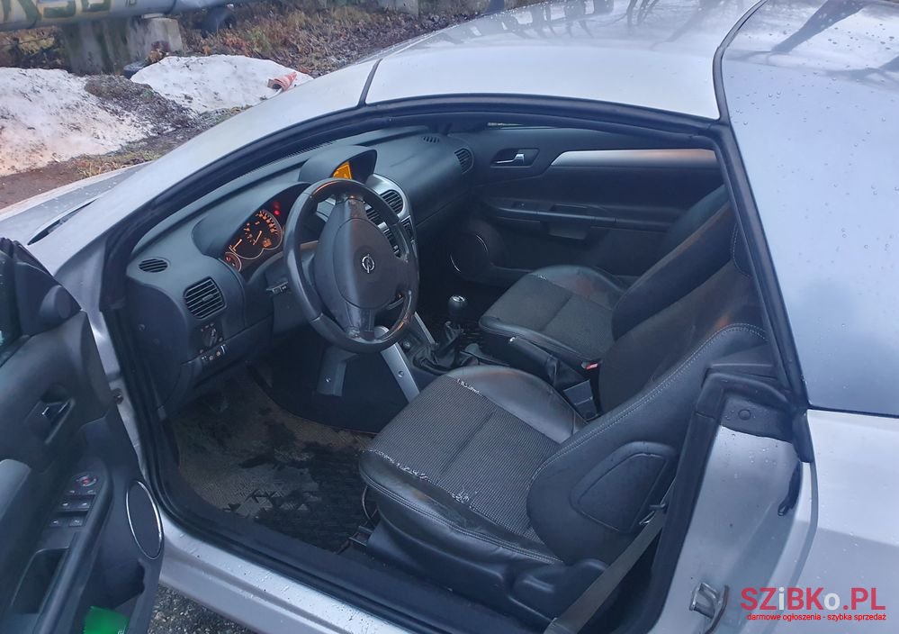 2005' Opel Tigra 1.8 Sport photo #6