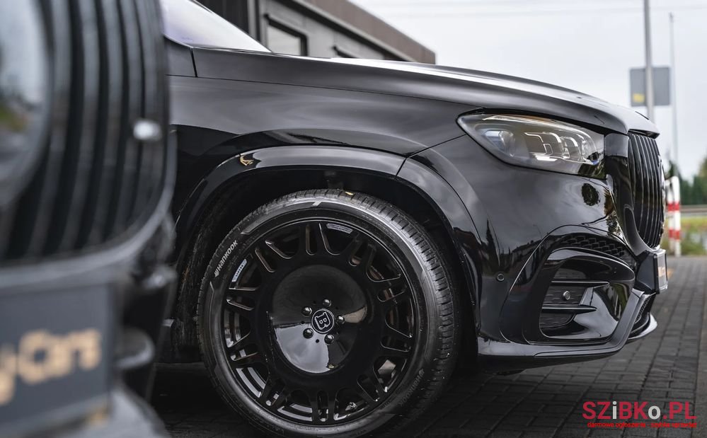 2023' Mercedes-Benz GLS photo #6