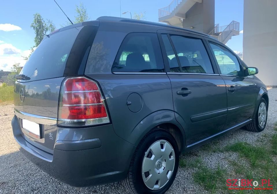 2006' Opel Zafira photo #3