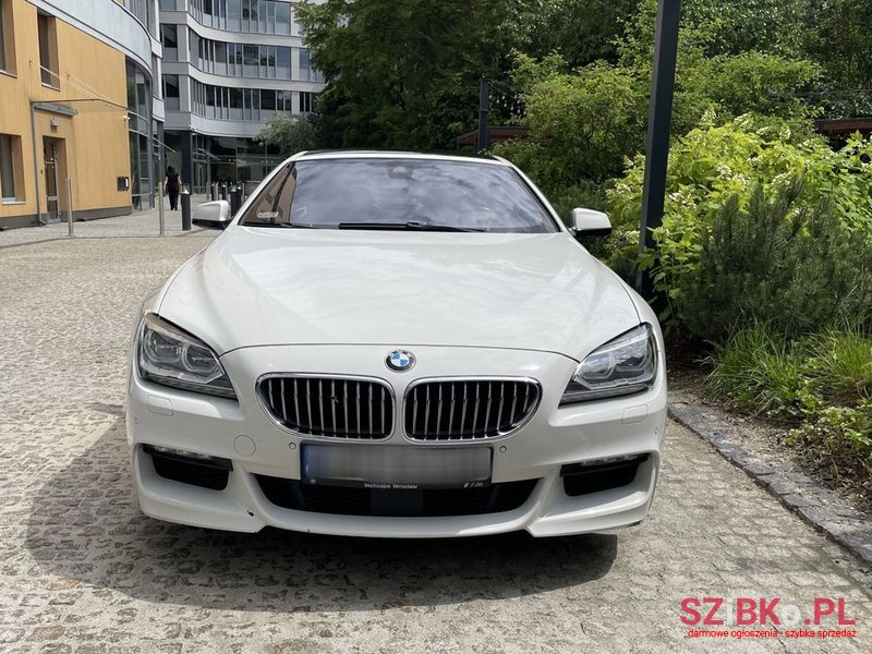 2015' BMW 6 Series photo #2