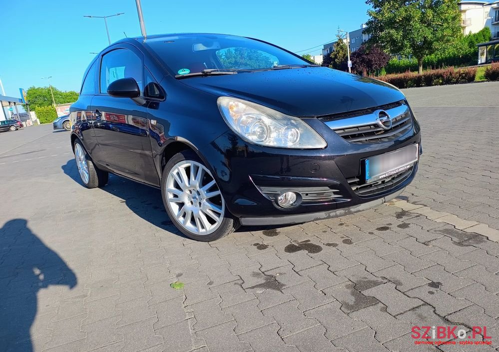 2008' Opel Corsa 1.4 16V Color Edition photo #2