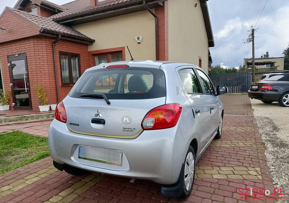 2015' Mitsubishi Space Star 1.0 Inform photo #4