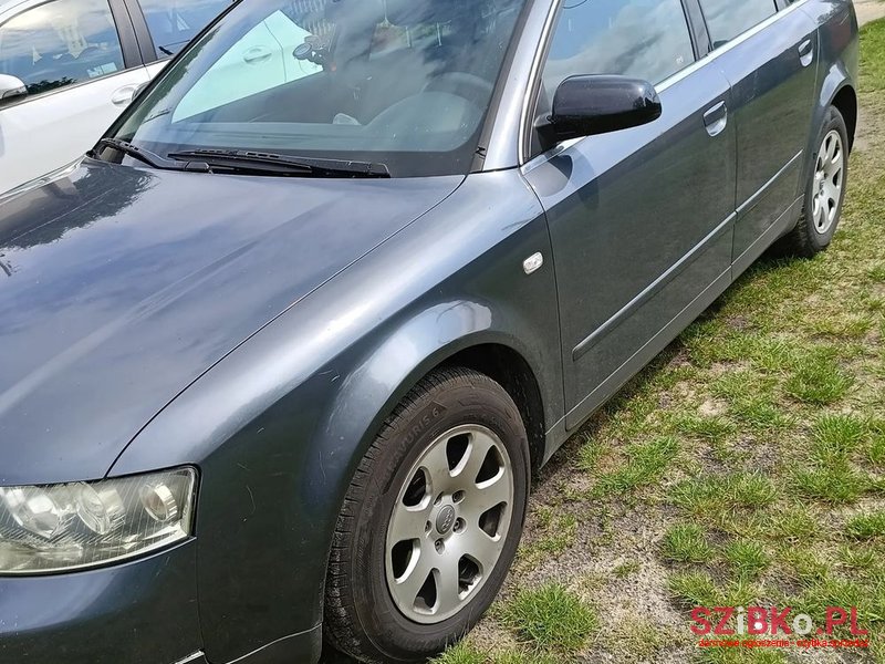 2002' Audi A4 Avant 1.8T photo #2