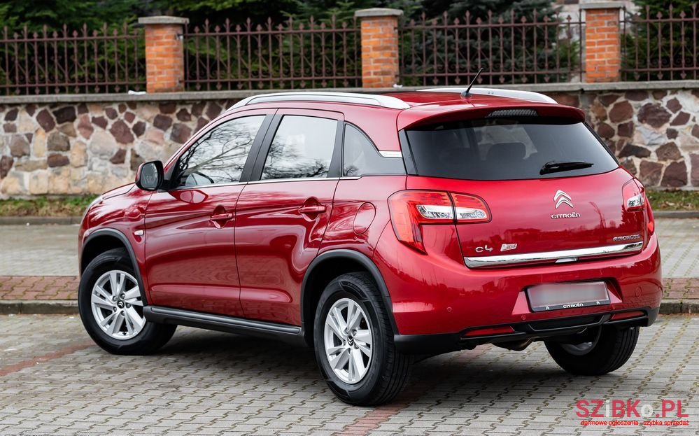 2013' Citroen C4 Aircross photo #3