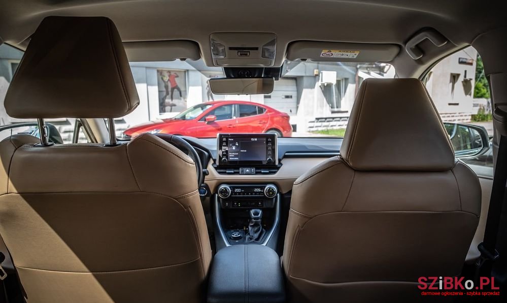2022' Toyota RAV4 photo #5