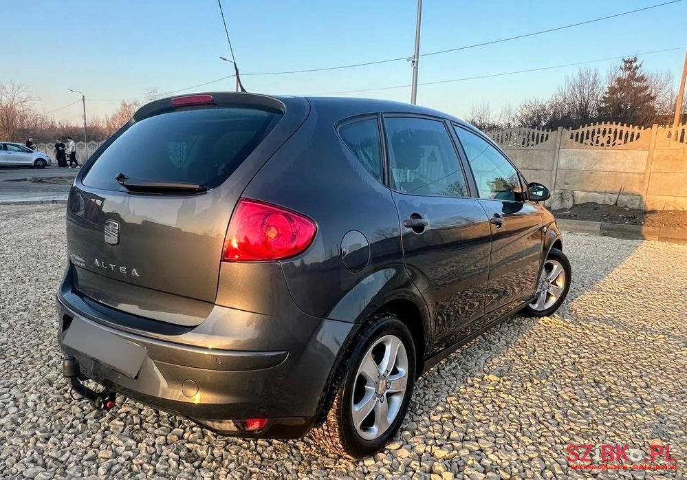 2006' SEAT Altea photo #4