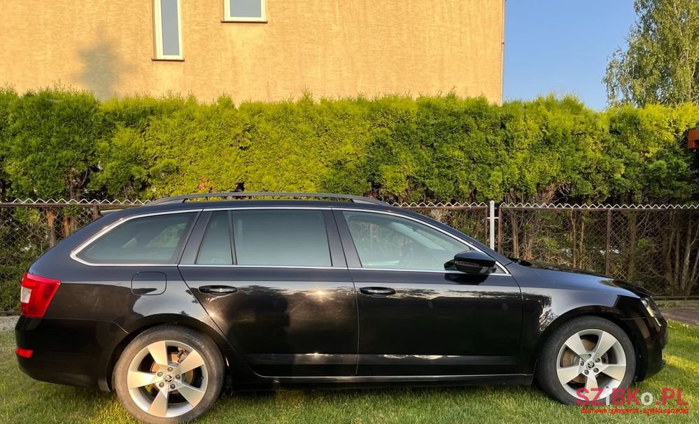 2015' Skoda Octavia 2.0 Tdi Style Dsg photo #4