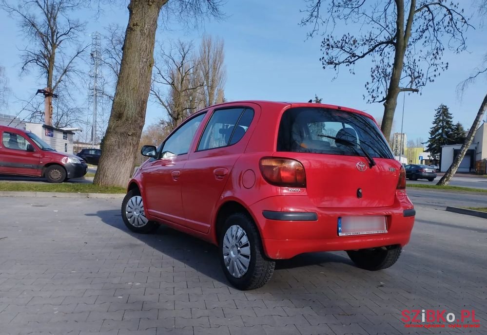 2005' Toyota Yaris 1.0 Terra Plus photo #6