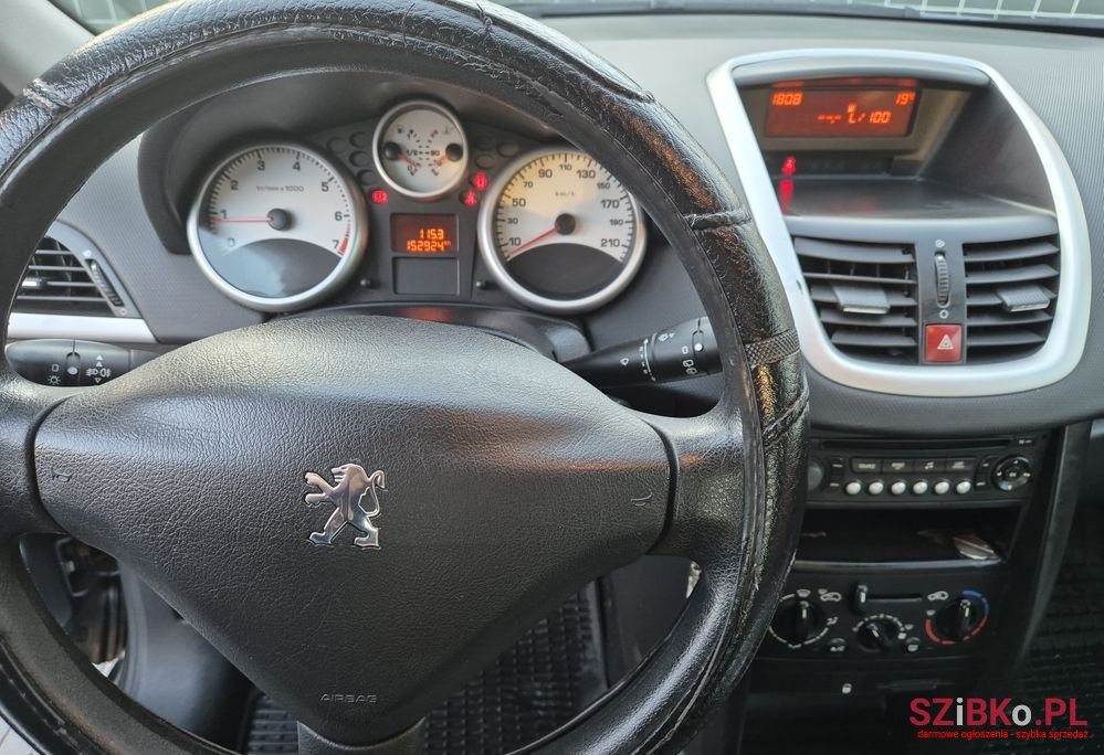 2008' Peugeot 207 1.4 Trendy photo #3