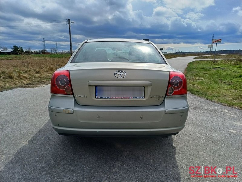 2007' Toyota Avensis photo #4